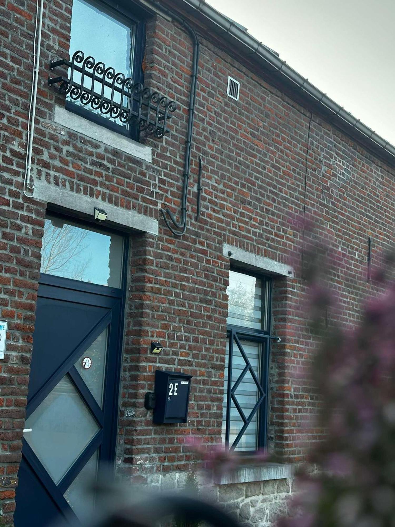 Residence Du Moulin 2E Grand Appartement 6 Personnes Boussu-lez-Mons Exterior foto
